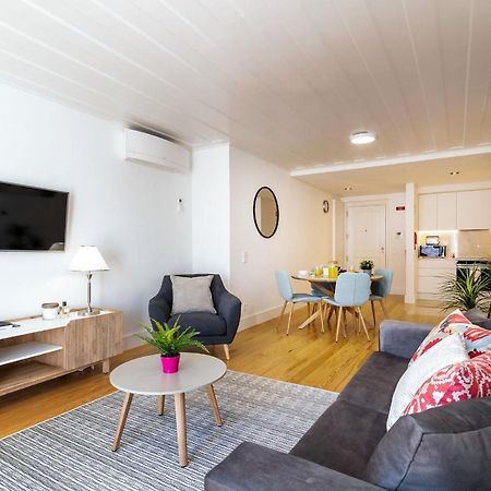 Amazing 1Bdr Apartment In Chiado By Lovelystay Lisbon Exterior photo