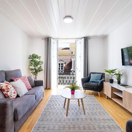 Amazing 1Bdr Apartment In Chiado By Lovelystay Lisbon Exterior photo