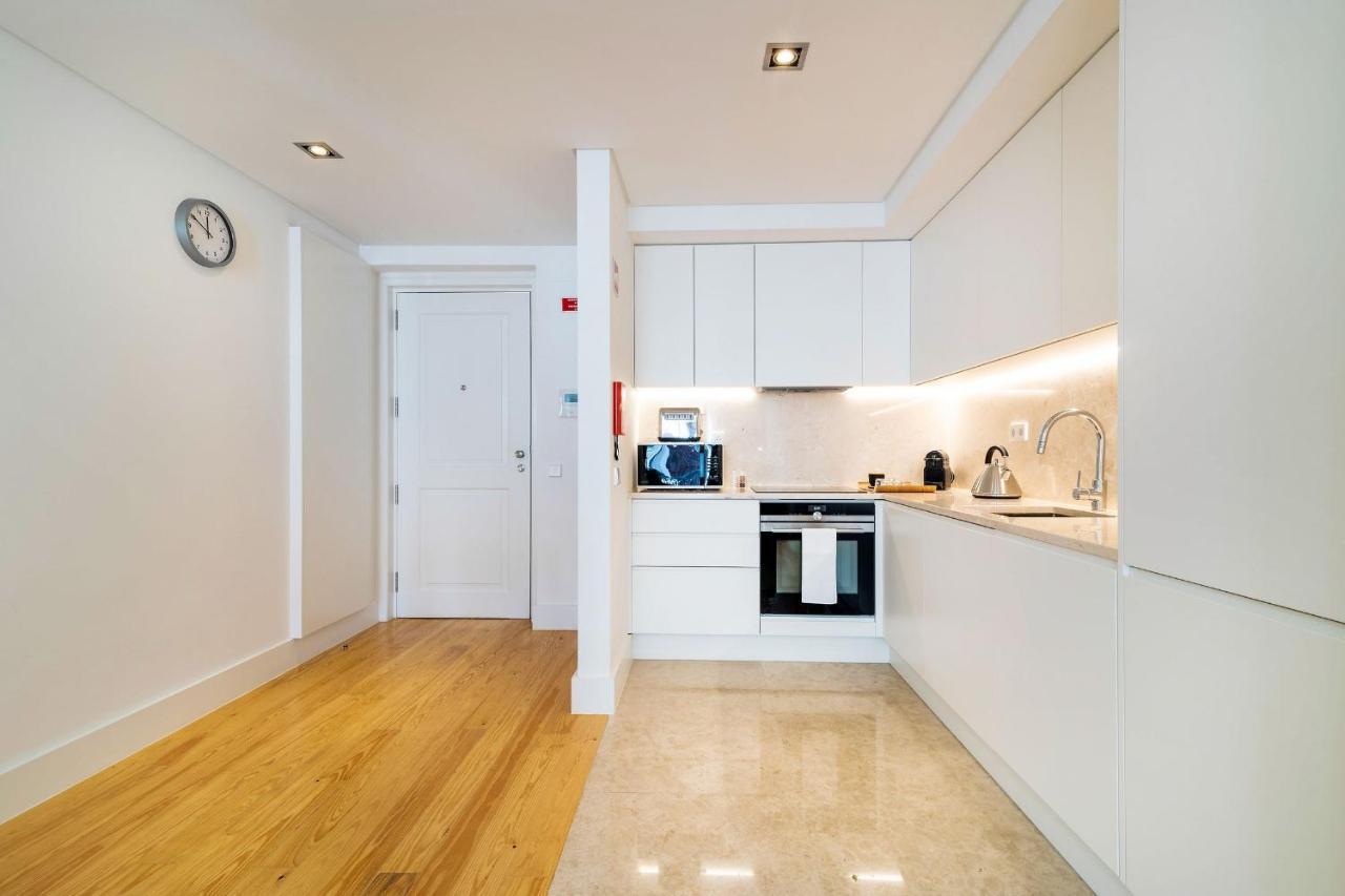 Amazing 1Bdr Apartment In Chiado By Lovelystay Lisbon Exterior photo